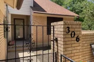 306 S Arnold St, Lampasas, TX 76550 - Photo 1