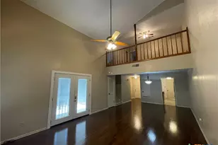 306 S Arnold St, Lampasas, TX 76550 - Photo 18