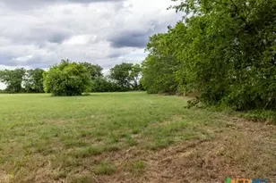 7805 Barbarossa Rd, New Braunfels, TX 78130 - Photo 14