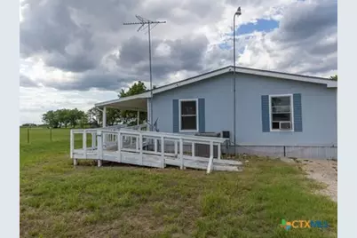 7805 Barbarossa Road, New Braunfels, TX 78130 - Photo 4