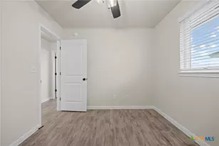 2528 Cowgirl Trl, Belton, TX 76513 - Photo 24