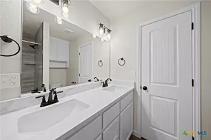 2528 Cowgirl Trl, Belton, TX 76513 - Photo 26