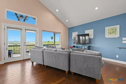 2038 Owl, Canyon Lake, TX 78133 - Photo 10