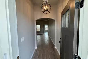 2534 Cowgirl Trl, Belton, TX 76513 - Photo 2