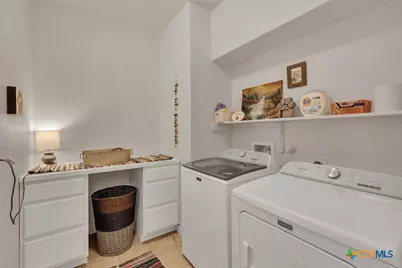 471 Copper Hill Drive, New Braunfels, TX 78130 - Photo 22