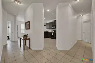 471 Copper Hill Dr, New Braunfels, TX 78130 - Photo 6