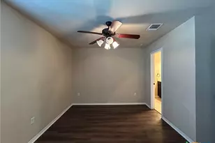 1137 Brown Rock Dr, New Braunfels, TX 78130 - Photo 16