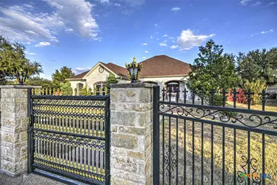 5602 Creekwood Court, Killeen, TX 76542 - Photo 4