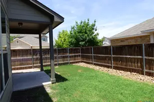 918 Crystal Brook Cv, New Braunfels, TX 78130 - Photo 36