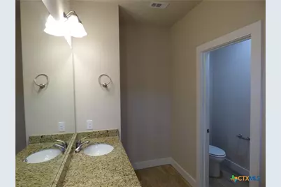 918 Crystal Brook Cove, New Braunfels, TX 78130 - Photo 32