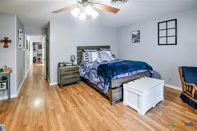 904 Iola Street, Victoria, TX 77904 - Photo 30