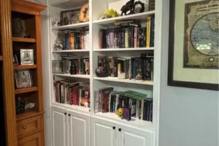 904 Iola St, Victoria, TX 77904 - Photo 14