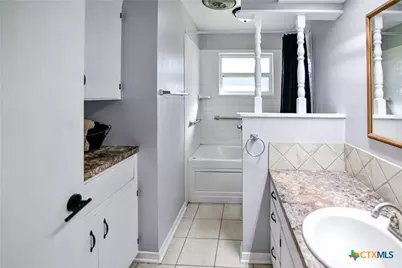 904 Iola Street, Victoria, TX 77904 - Photo 26