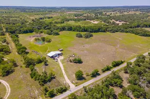 3575 Baker Rd, Kingsbury, TX 78638 - Photo 2