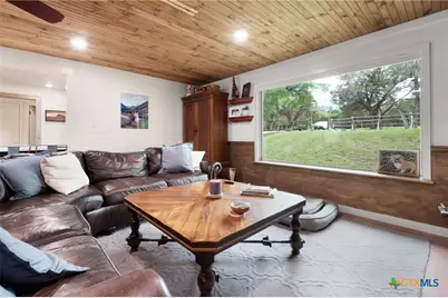 1052 Pr 4405, Lampasas, TX 76550 - Photo 18