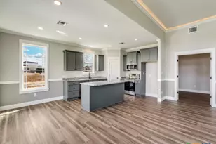 132 Turnberry Dr, La Vernia, TX 78121 - Photo 8