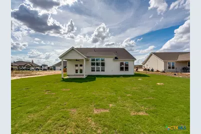 132 Turnberry Drive, La Vernia, TX 78121 - Photo 24