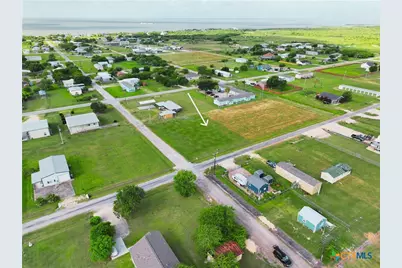 1303 Bill Tindall Drive, Seadrift, TX 77983 - Photo 4