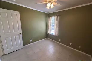 369 Starling Creek, New Braunfels, TX 78130 - Photo 20