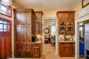 122 E Main St, Cuero, TX 77954 - Photo 16