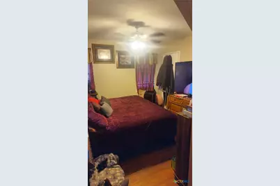 701 E Anaqua Avenue, Victoria, TX 77901 - Photo 8