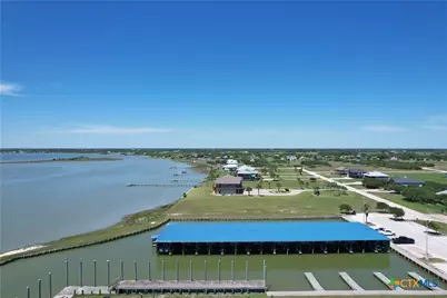 411 Bayside Drive, Seadrift, TX 77983 - Photo 2