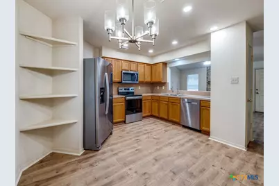 510 Maricopa Drive, Canyon Lake, TX 78133 - Photo 14