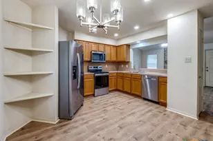 510 Maricopa Dr, Canyon Lake, TX 78133 - Photo 14