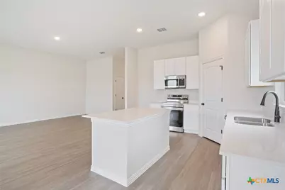 1119 Sky Summit Court, Belton, TX 76513 - Photo 10