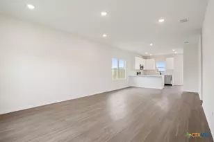 1102 Sky Smt Ct, Belton, TX 76513 - Photo 4