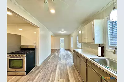3301 Cypress Street, Victoria, TX 77901 - Photo 8