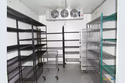 802 S Main Street, Belton, TX 76513 - Photo 36