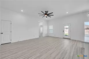 309 Shadbush Dr, Nolanville, TX 76559 - Photo 28