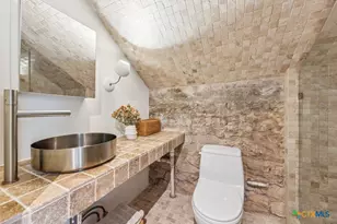 1037 Ranch Rd 962 W, Round Mountain, TX 78663 - Photo 26