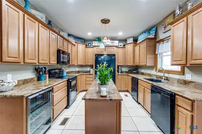 1657 County Road 434, Stockdale, TX 78160 - Photo 10