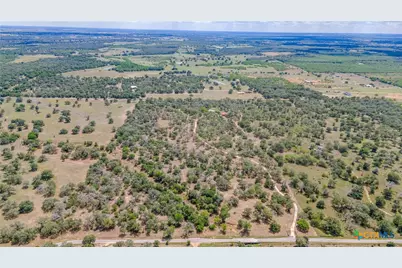 1657 County Road 434, Stockdale, TX 78160 - Photo 42