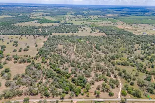 1657 County Rd 434, Stockdale, TX 78160 - Photo 42
