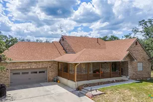 1657 County Rd 434, Stockdale, TX 78160 - Photo 2