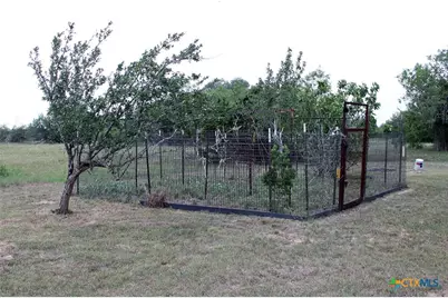 411 Fm 86, Red Rock, TX 78662 - Photo 18