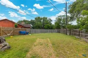 402 Teakwood Dr, Victoria, TX 77901 - Photo 30