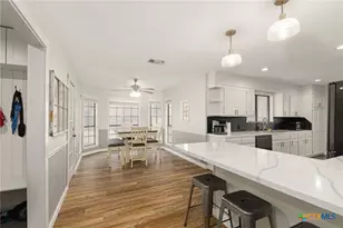 402 Teakwood Dr, Victoria, TX 77901 - Photo 20