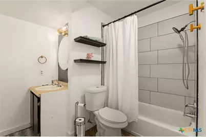 402 Teakwood Drive, Victoria, TX 77901 - Photo 16