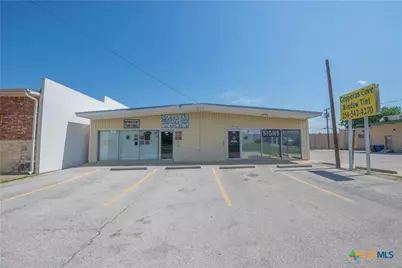210-212 W Avenue E, Copperas Cove, TX 76522 - Photo 1