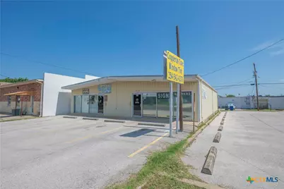 210-212 W Avenue E, Copperas Cove, TX 76522 - Photo 6