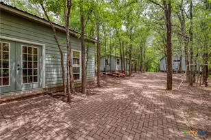 200 Redbird Ln, Kingsbury, TX 78638 - Photo 34