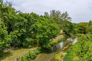 200 Redbird Ln, Kingsbury, TX 78638 - Photo 2