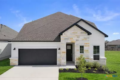 940 Nolte, Seguin, TX 78155 - Photo 1