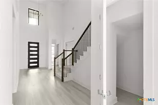 5732 Tug Pt, New Braunfels, TX 78130 - Photo 4