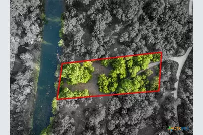 1270 Ervendberg Avenue, New Braunfels, TX 78130 - Photo 2