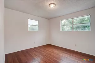 748 Old Martindale Rd, San Marcos, TX 78666 - Photo 14